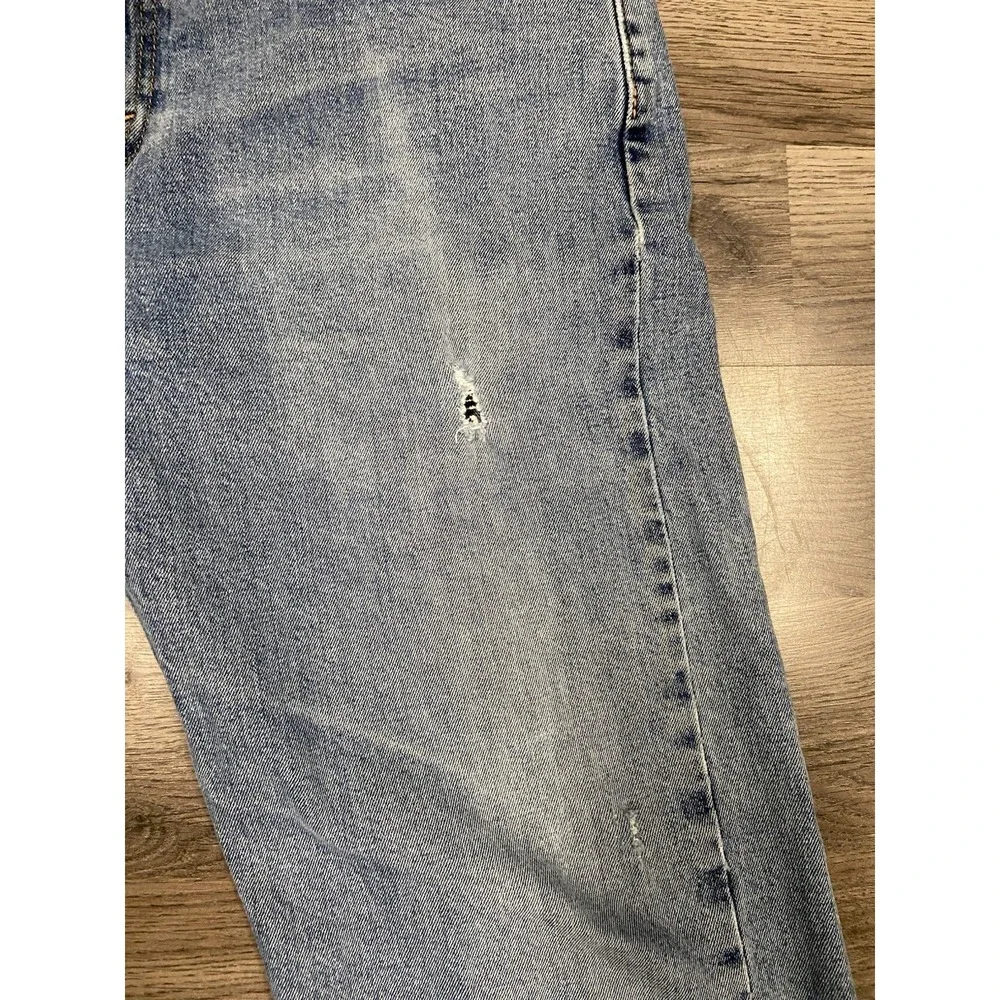 Levi's 505 Jeans Size 34 x 32 Blue‎ Light Wash  Denim Straight Fit